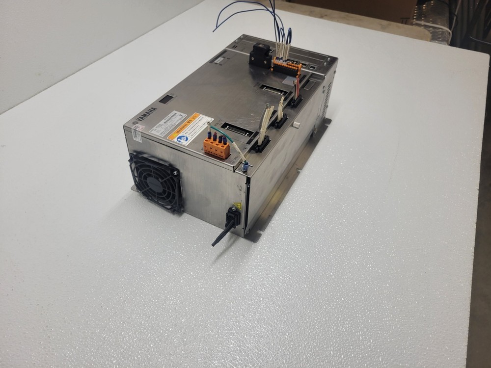 YAMAHA RCX340 Robot Controller
