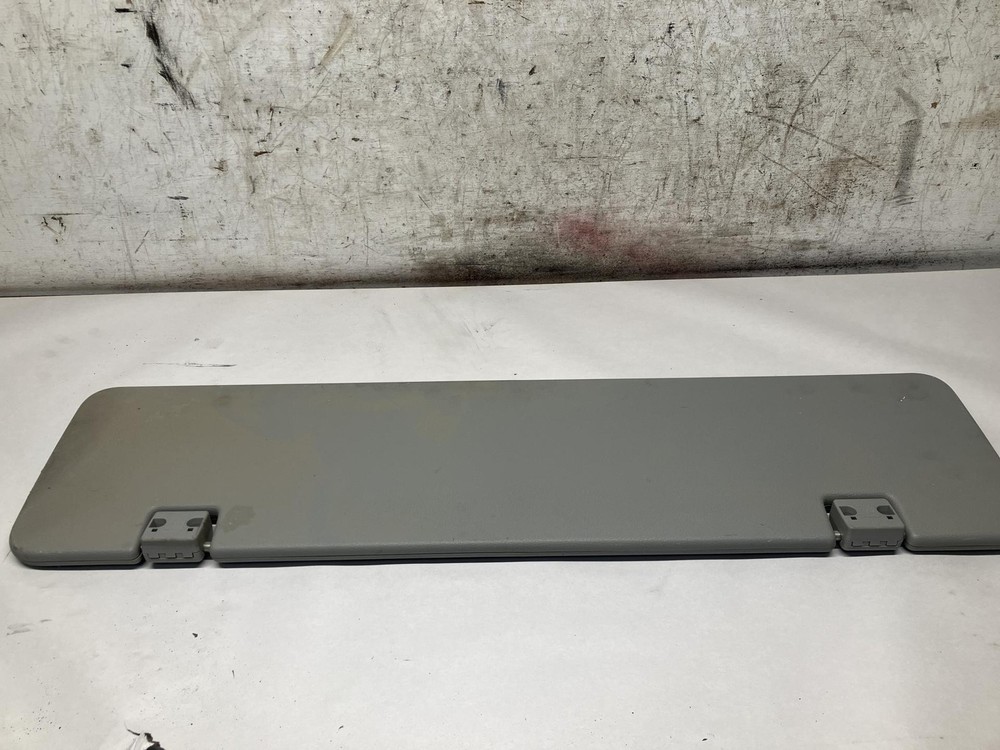 Volvo VNL Left/Driver Interior Sun Visor - Used