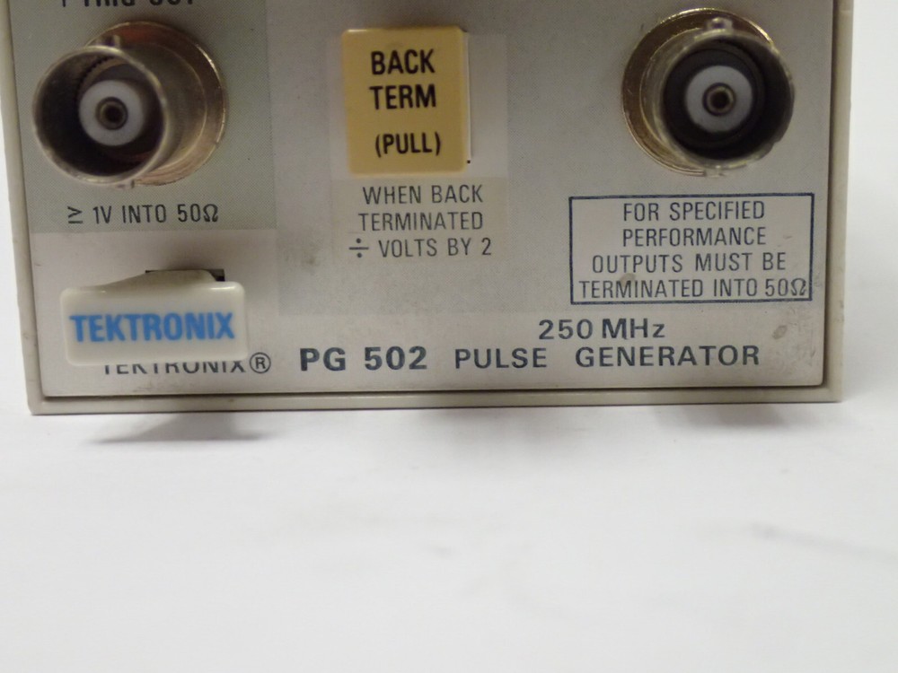 TEKTRONIX PG 502 250Mhz PULSE GENERATOR