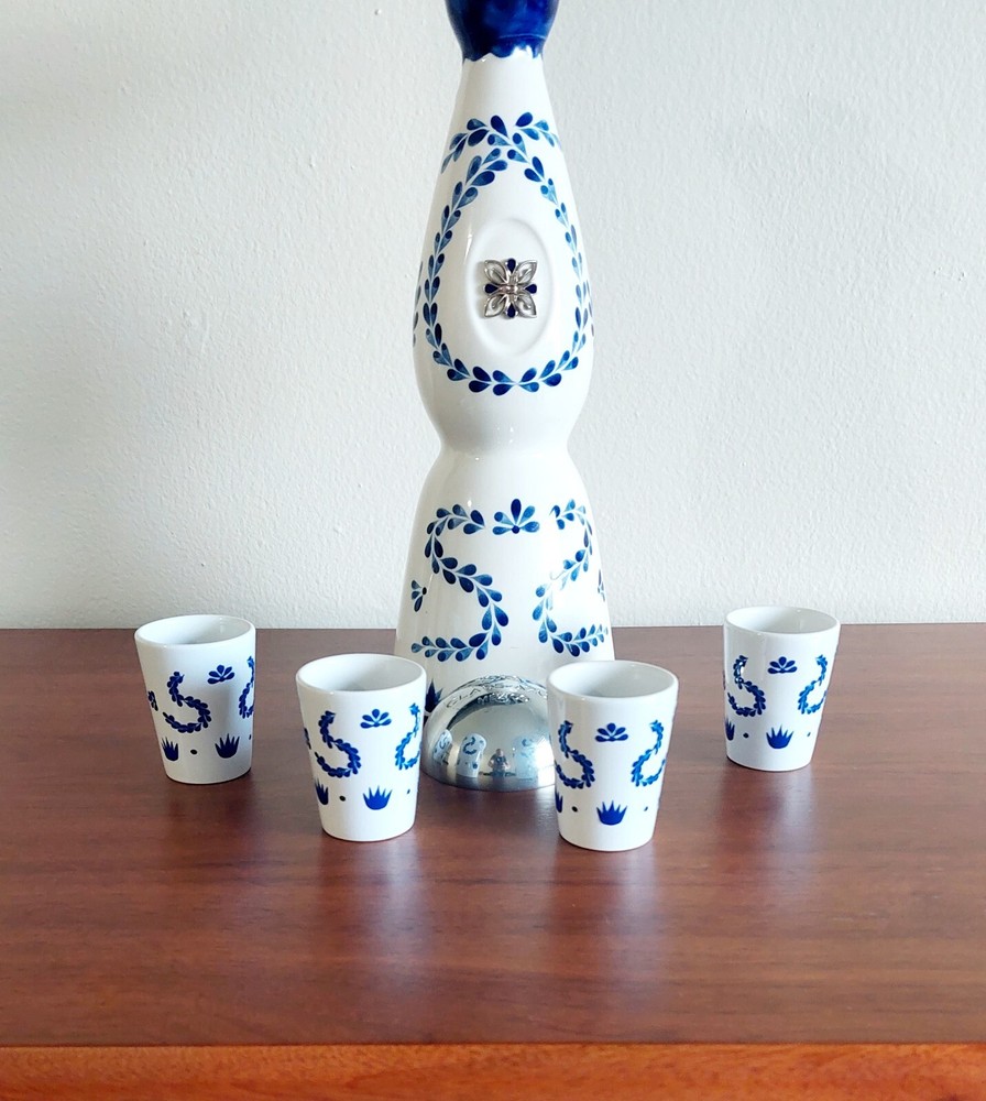 Blue Class, Empty Bottle with 4 shot glasses to serve. Gift for tequila lovers