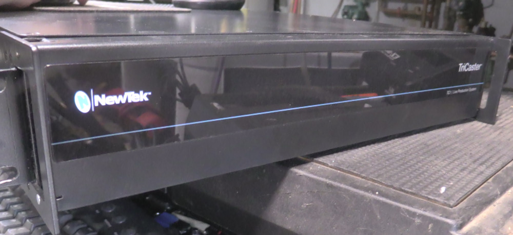 Vizrt/NewTek TriCaster TC1 Live Production System.  Fully Tested + Control Panel