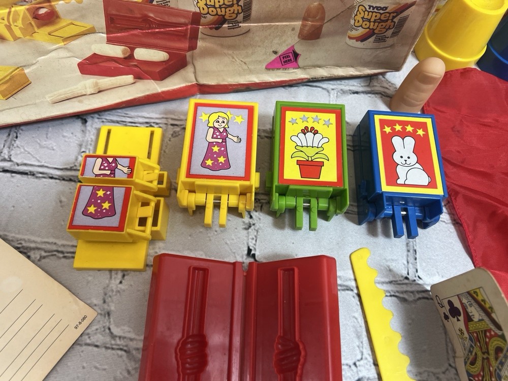 TYCO SUPER DOUGH MAGIC SHOW 1988 COMPLETE W/ BOX
