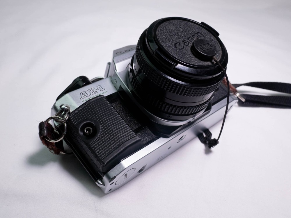3D Printed Replacement Finger Grip Front Battery Cover For A-1 and AE-1 Program