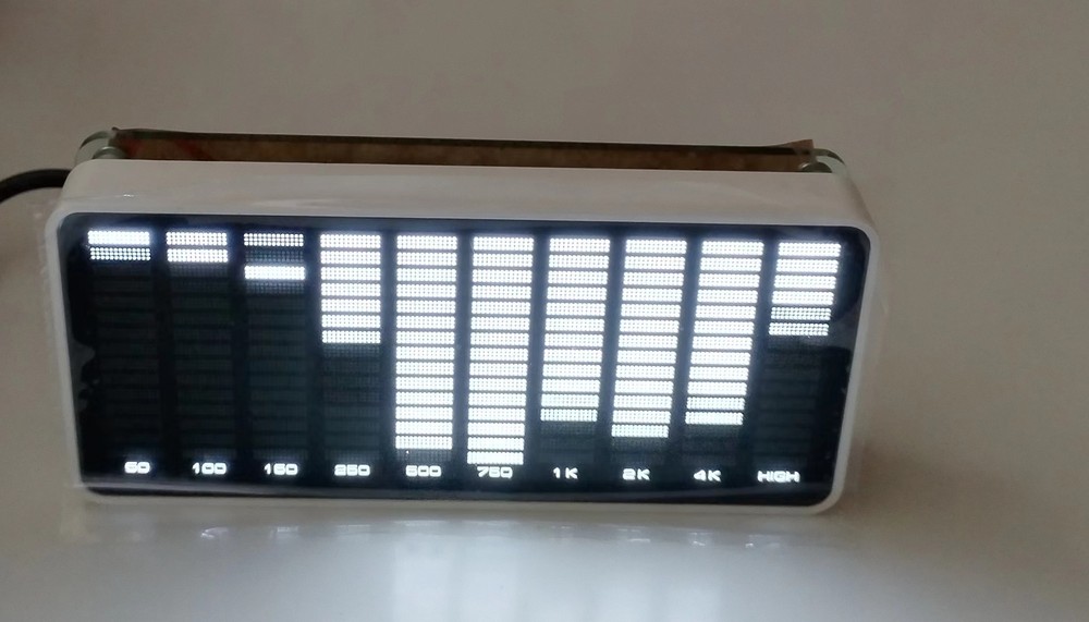Sound Control & Wired Input Music Spectrum Rhythm Display Audio Level VU Meter