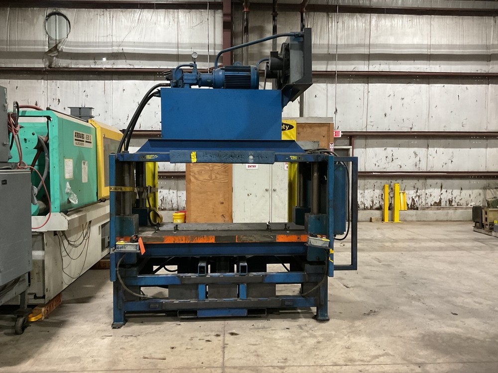 4 POST HYDRAULIC PRESS #280AA