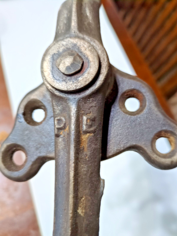 Cast Iron Seed Grain Drill Flow Rate Adjustable Lever