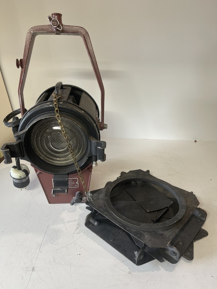 Mole Richardson 4131 Mole Quartz Baby Junıor Solar Spot