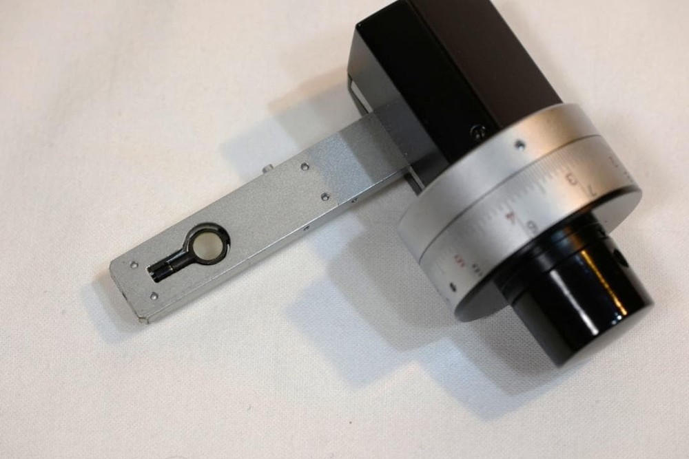 Ernst Leitz Tilting Compensator 0-5 Lambda Polarizing Microscope Accessory F/S
