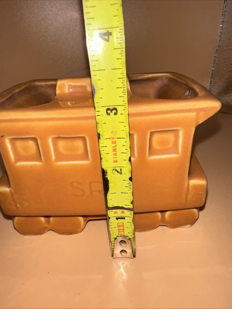 VTG SHAWNEE BROWN RUST COLOR TRAIN PLANTER