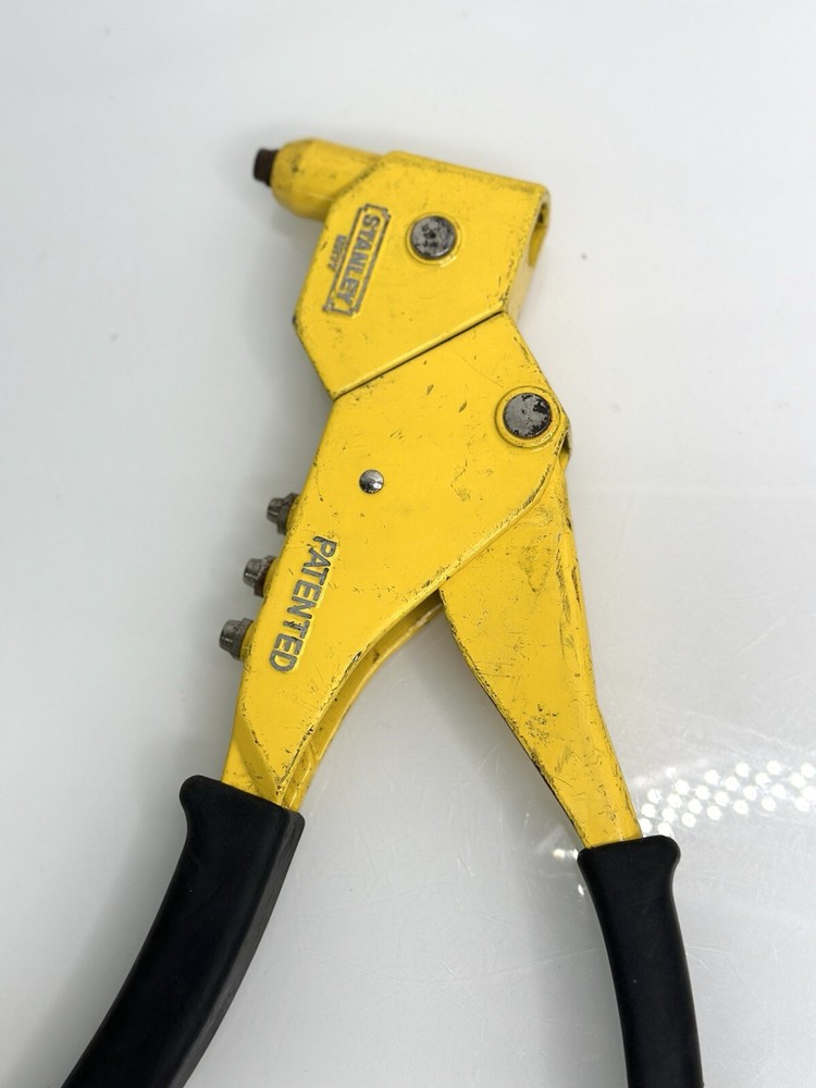 STANLEY MR77 Swivel Head RIVETER