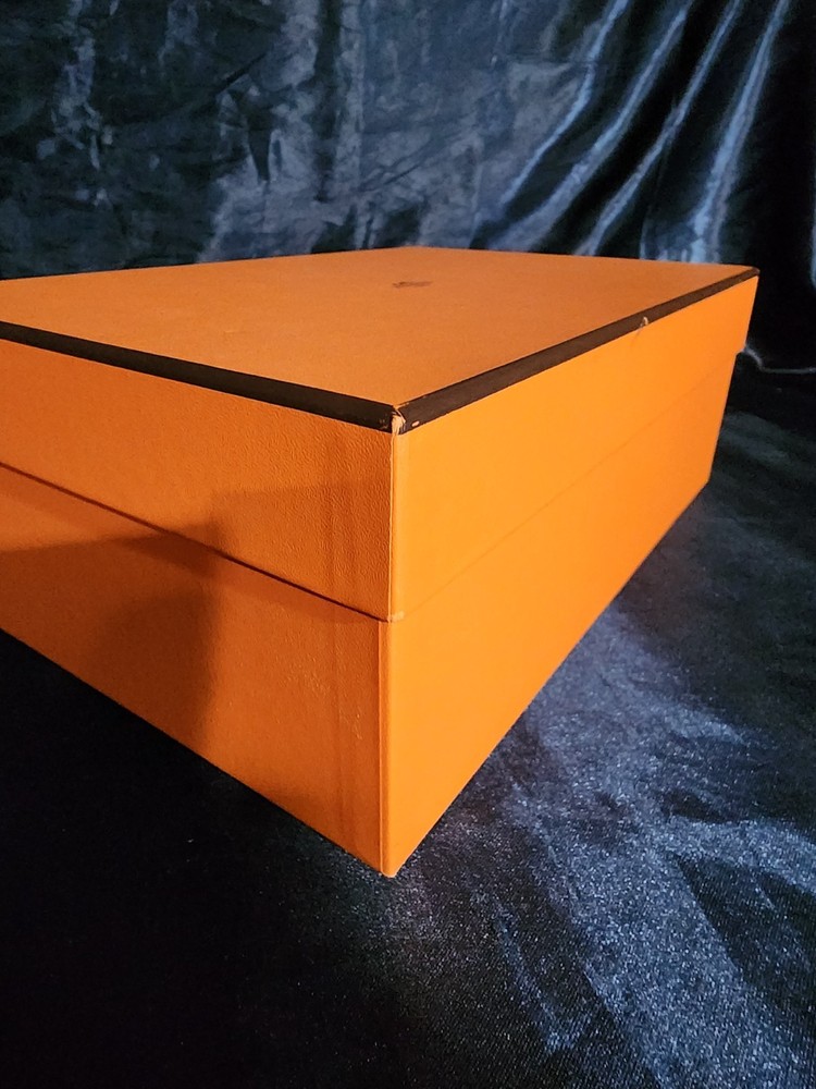 Authentic Hermes Empty Box #070 BIS 11.5" x 8" x 4.5"