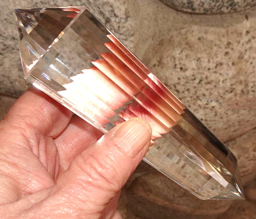Clear Quartz Vogel 24-sided Crystal - v2006