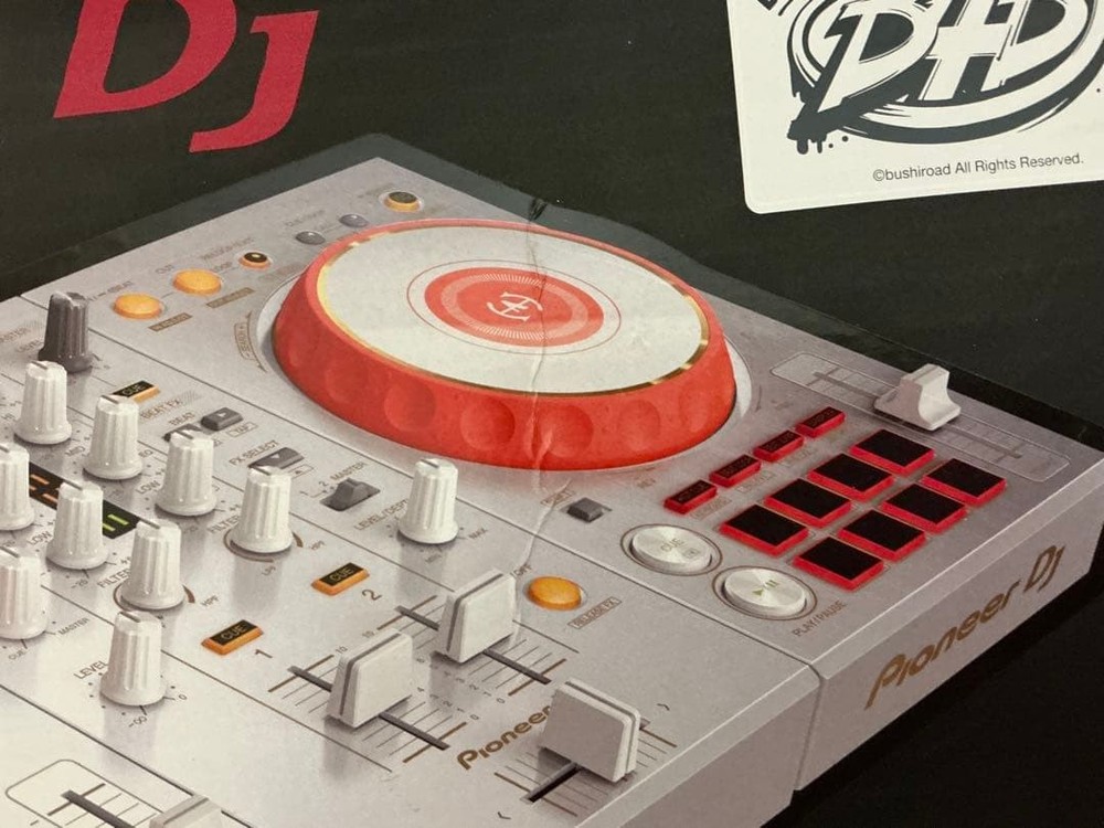 Pioneer DJ DDJ-400-HA Controller