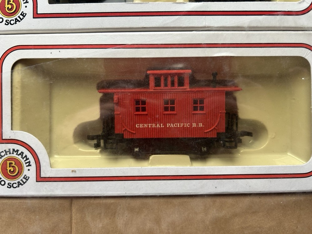 HO Bachmann ‘The Old Timer’ Electric Model Train Set - (EX BOXED)