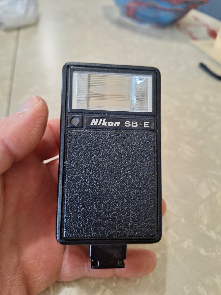 NIKON SB-E FLASH Tested Working Condition