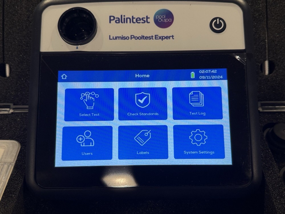 Palintest Lumiso Pooltest Expert – Your Ultimate Pool Water Testing Solution!