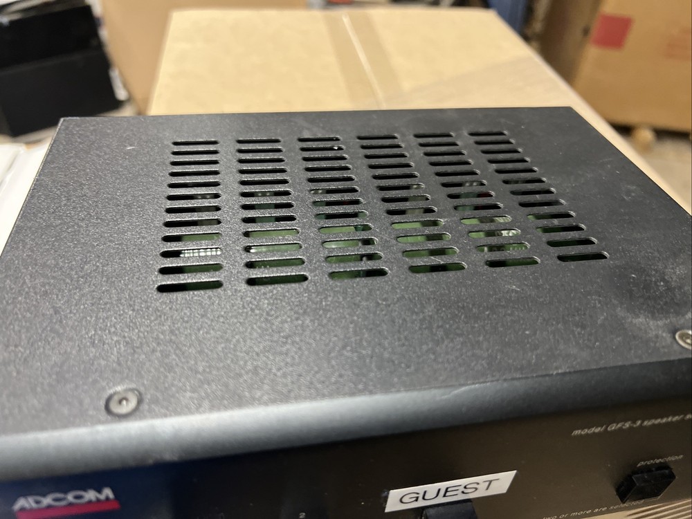 ADCOM Model GFS-3 Speaker Selector Switch Box 3-Zone with Built-In Protection