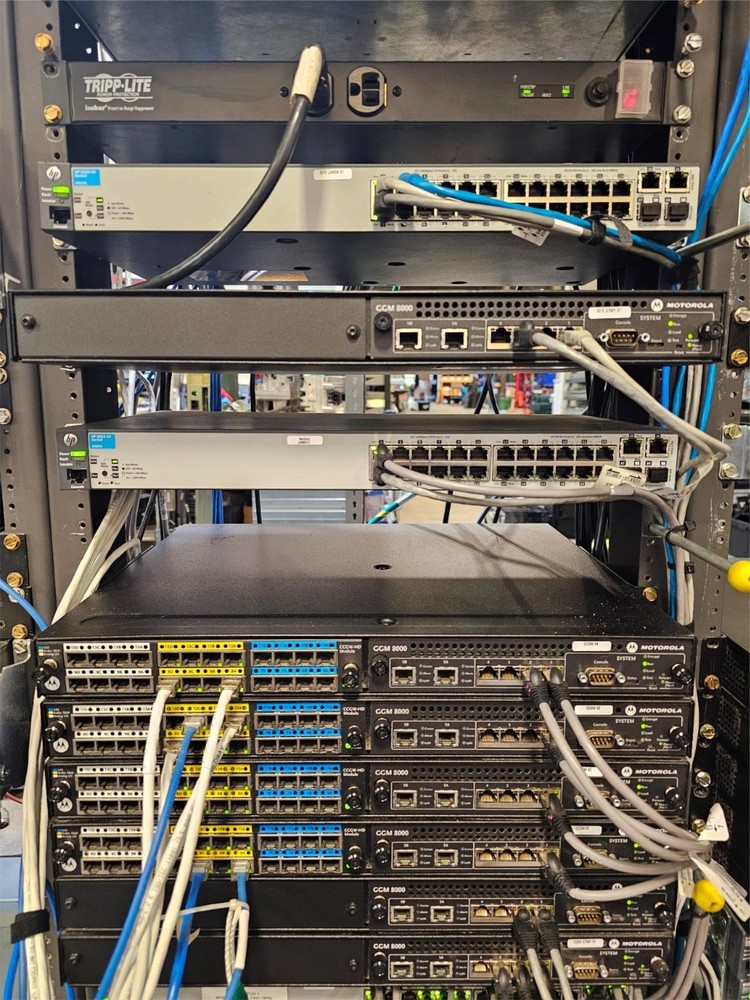 Motorola K2 Core Conventional Dispatch Console System Complete MCC7100 MCC7500