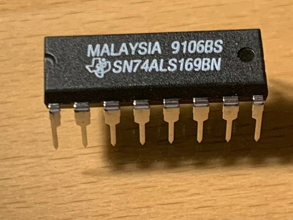 SN74ALS169BN - Texas Instruments-  Counter Single 4-Bit Sync Binary- DIP-16.