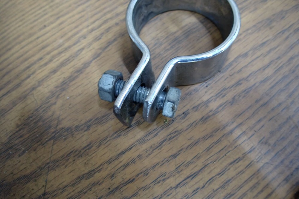 HARLEY-DAVIDSON EXHAUST CLAMP