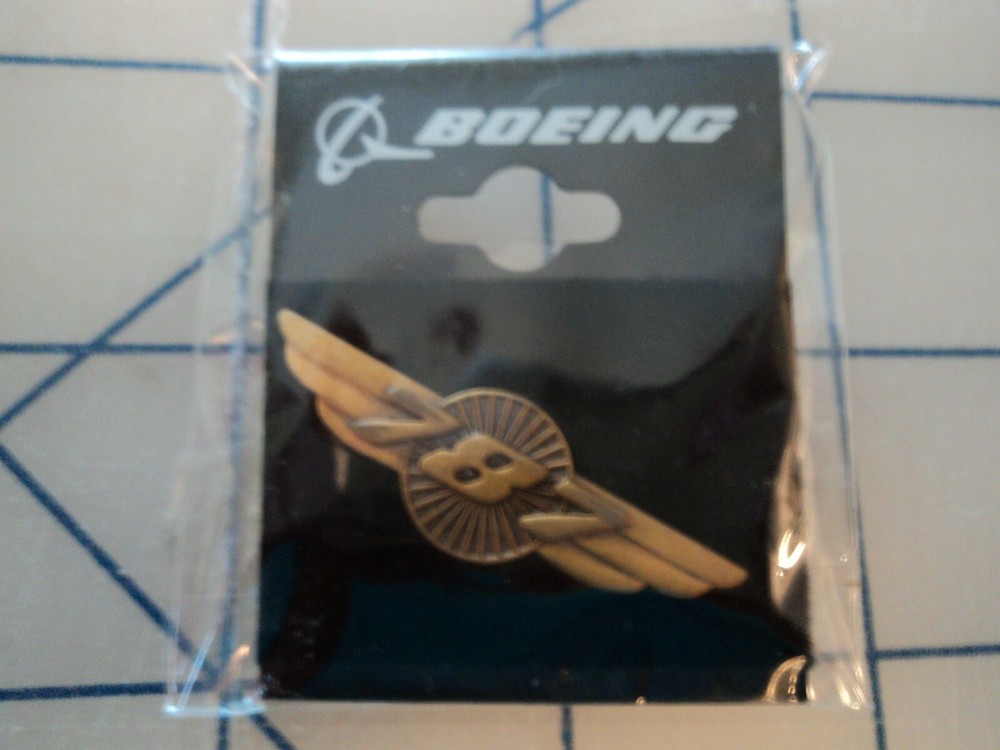 Boeing 787 Pin Tie Tack