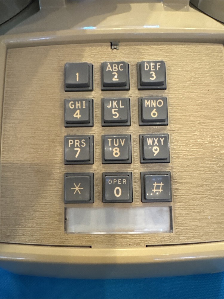 ITT Phone 2500 Beige Yellow Push Button Touch Tone Desk