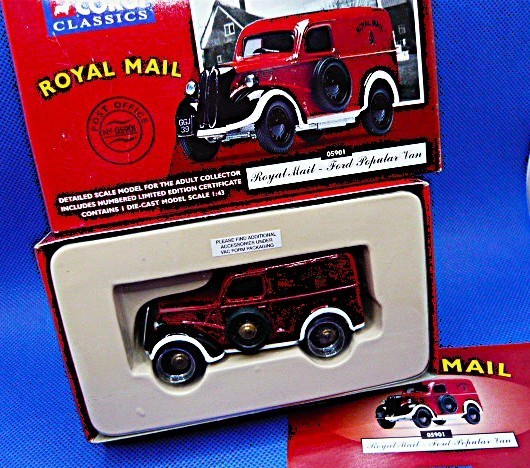 Corgi 05901 Ford Van Royal Mail. NEW !