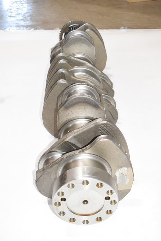 Cummins ISX Engine Crankshaft 4925762 (508-12338)