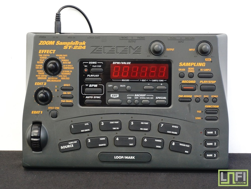Zoom ST-224 SampleTrak Drum / Groove Machine & Sampler