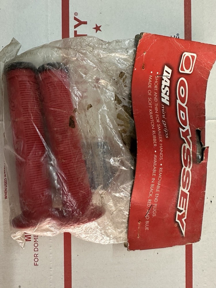 Old School Nos odyssey Red grips