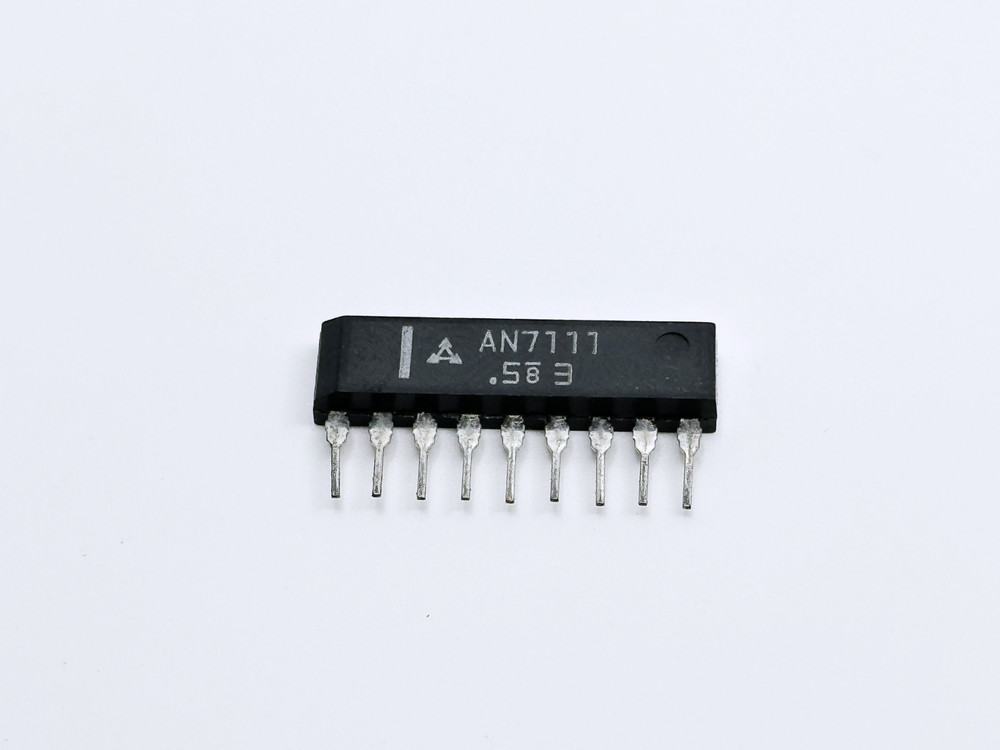AN7111 Panasonic 1.2W Audio Power Amplifier SIP-9