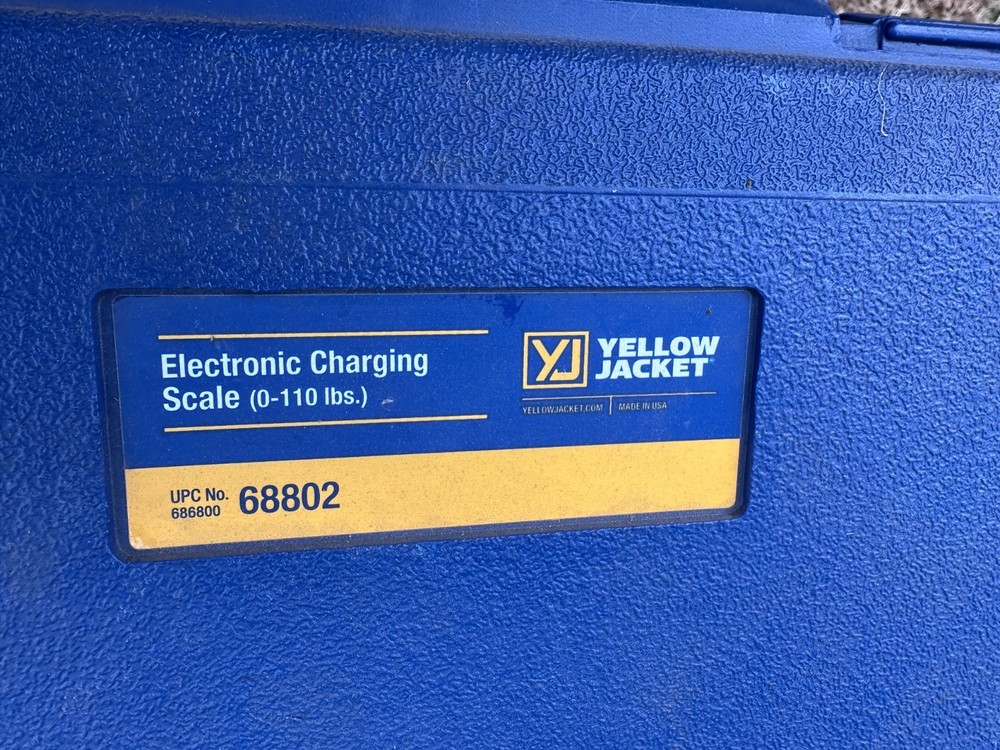 Yellow Jacket Electronic Charging Scale #68802 w/Case