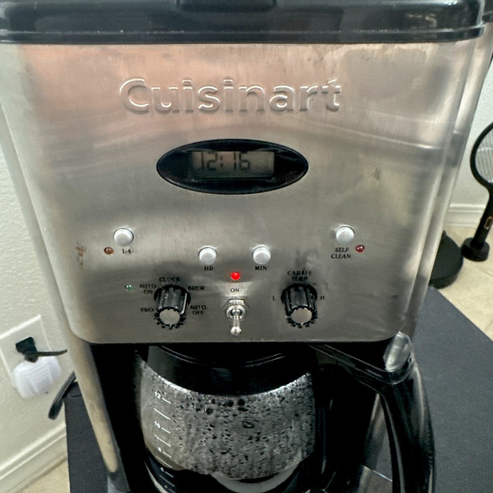 Cuisinart DCC1200 12 Cup Coffee Maker Machine Programmable Self Cleaning TESTED