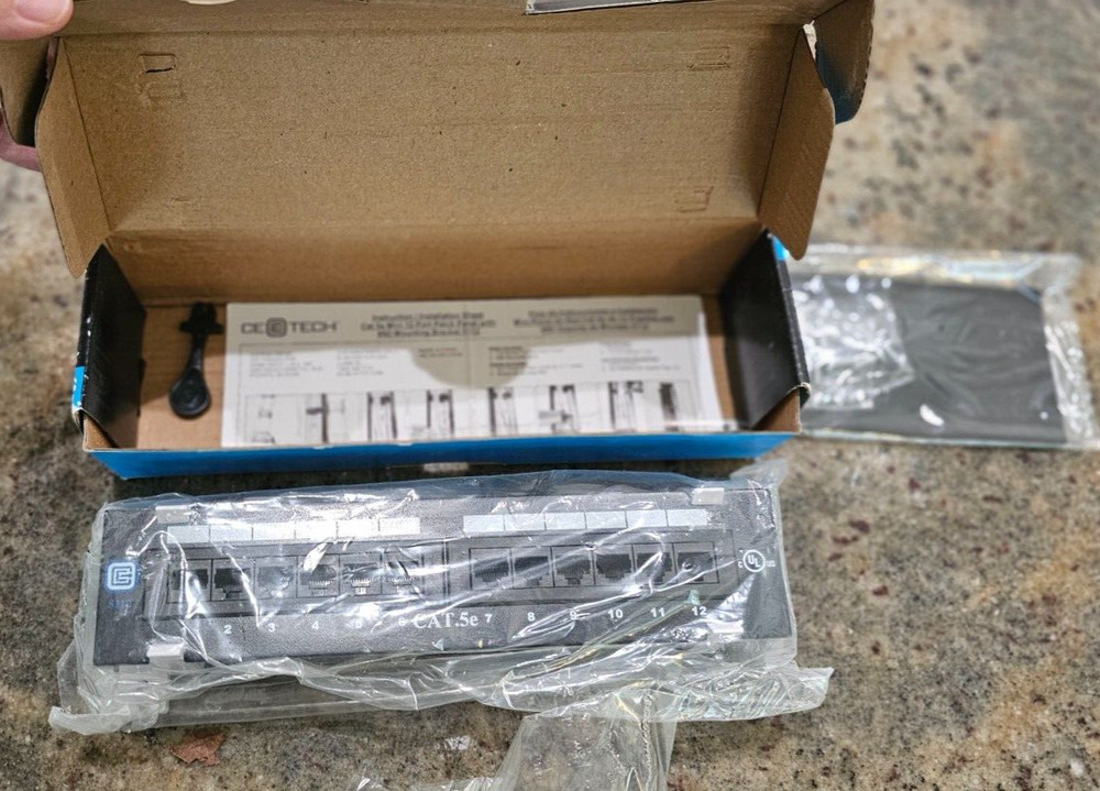 CE Tech 637426 Cat 5e Mini 12 Port Patch Panel with 89D Mounting Bracket