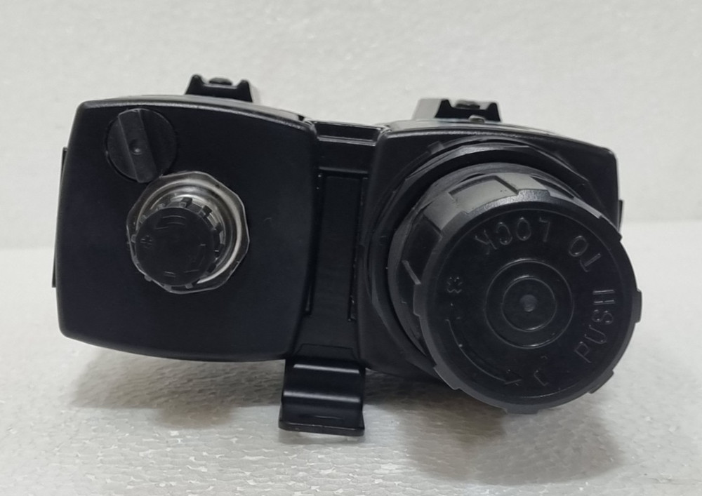 WILKERSON 3/8" FILTER REGULATOR LUBRICATOR (FRL)