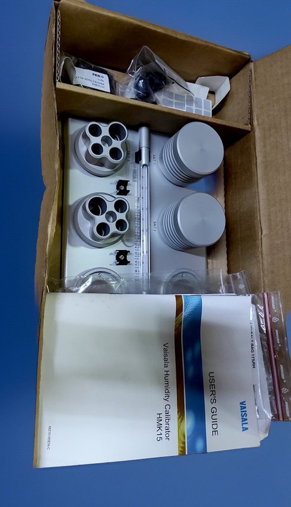 Vaisala HMK15 Humidity Calibration Kit