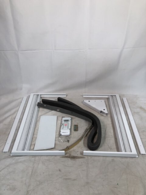 Keystone In Window Accessory Kit  C9037503