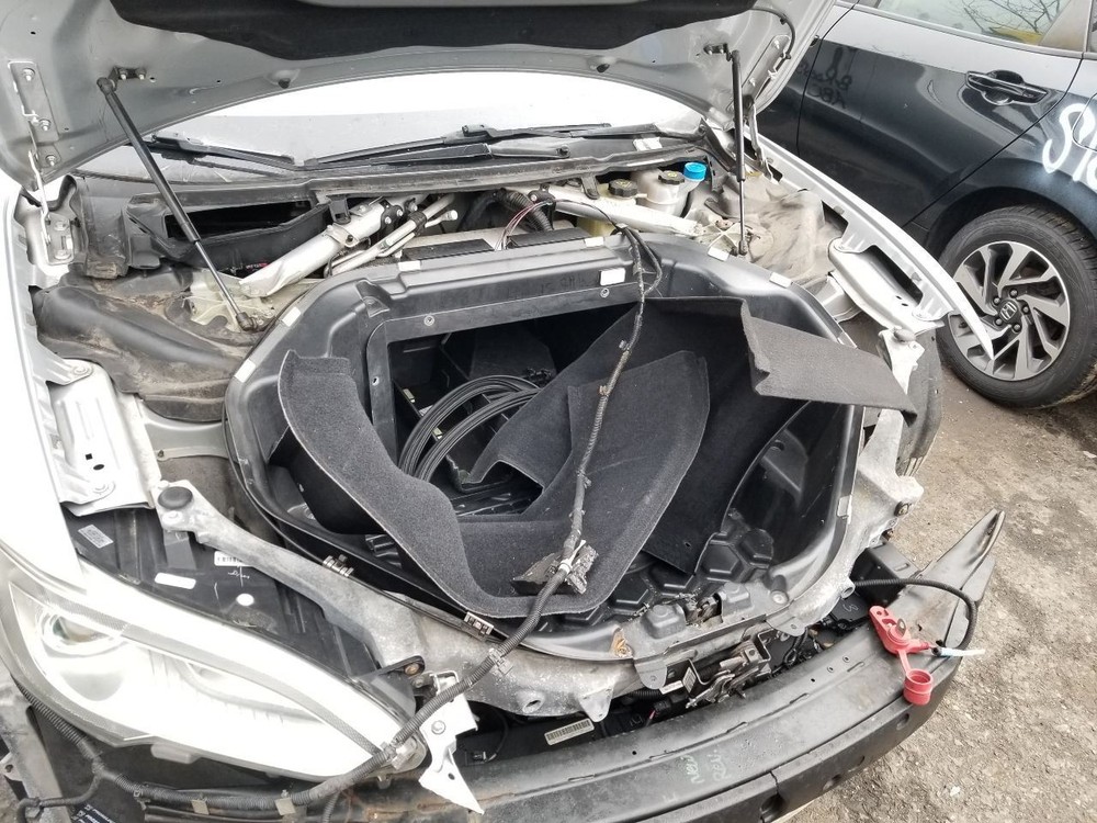 TESLA S 2012 Quarter Glass 5039989