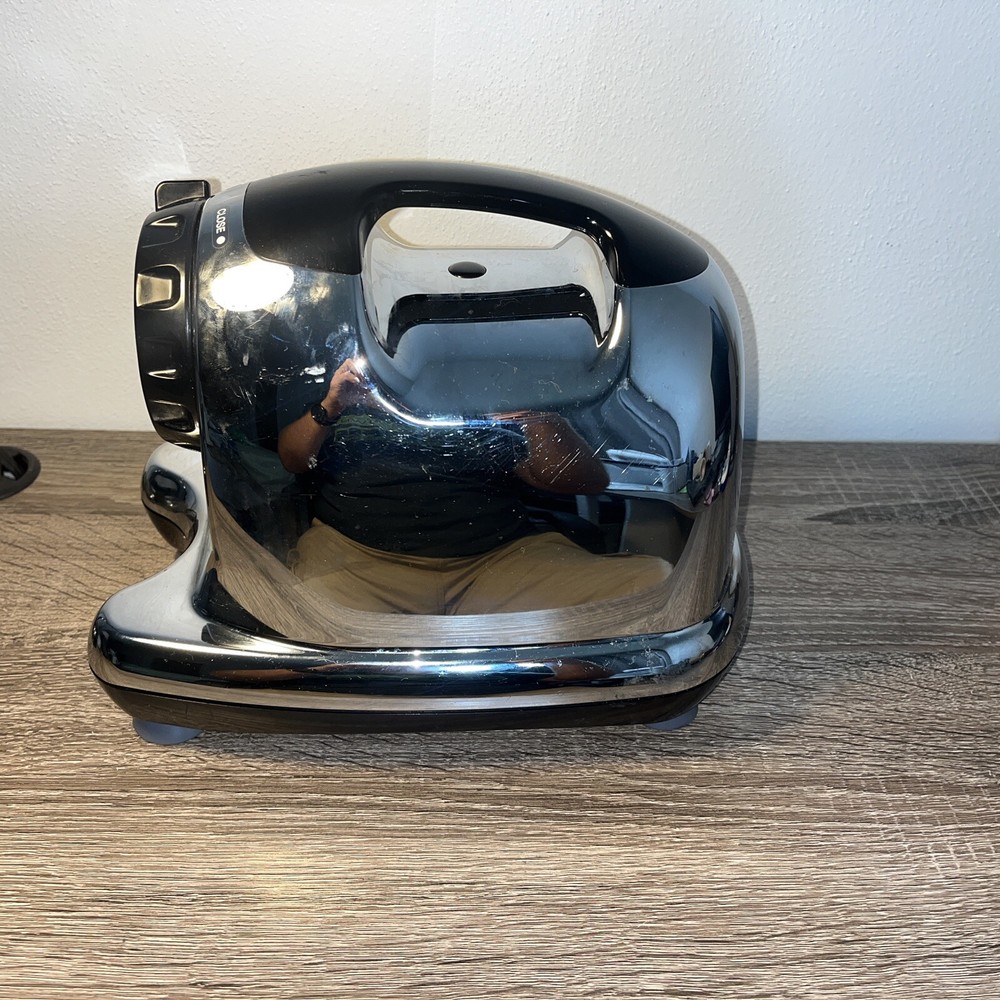 Omega Juicer 8006 Nutrition System Motor Base Only - Used