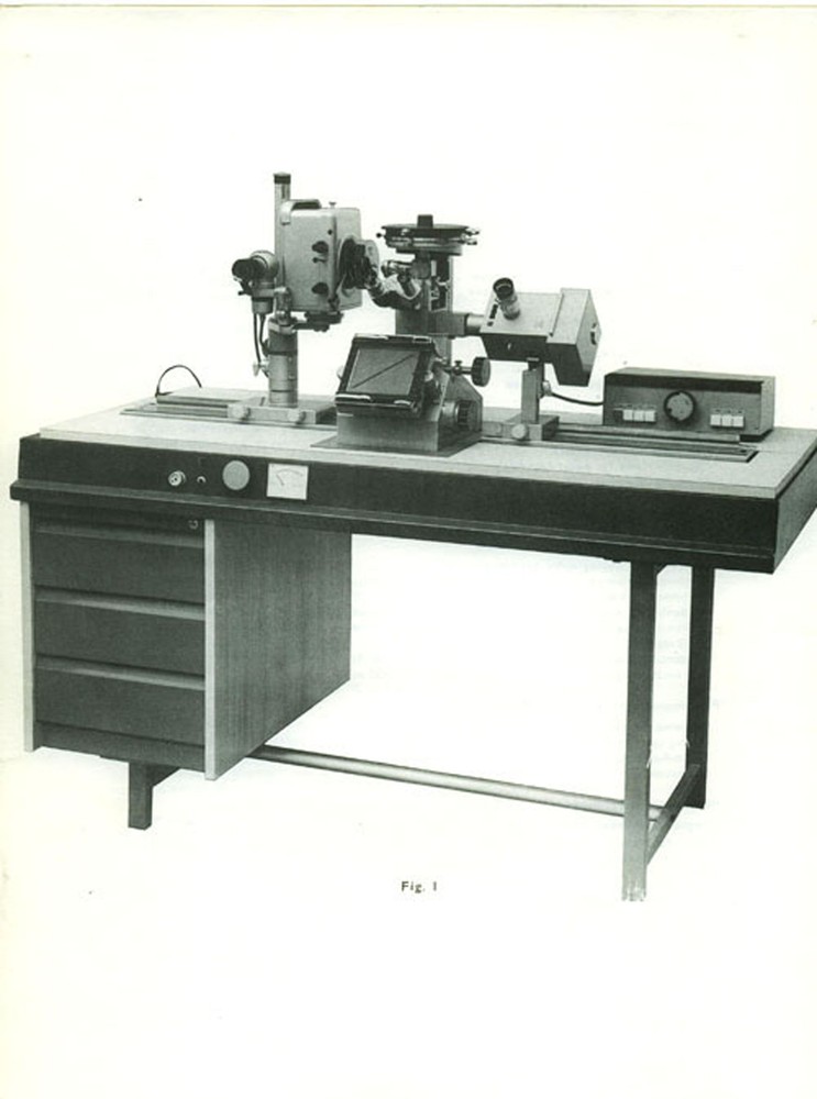 Reichert MeF2 Universal Camera Microscope Manual on CD -Pair