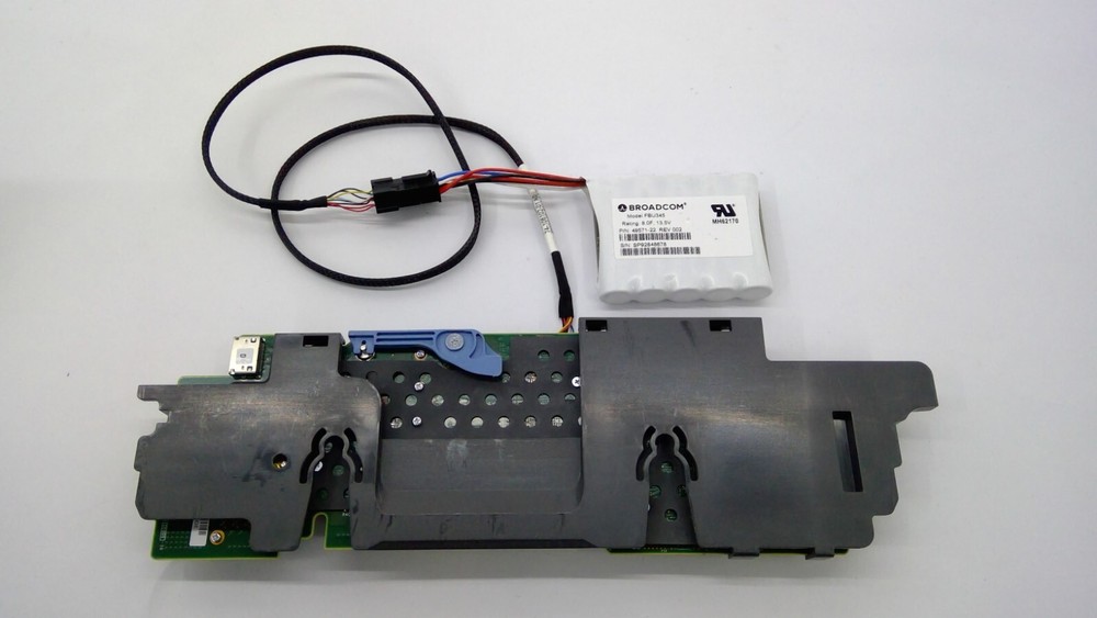 UCSC-RAID-M5HD CISCO 12Gb/s MODULAR PCIE SAS RAID CONTROLLER w/ Battery +Cable