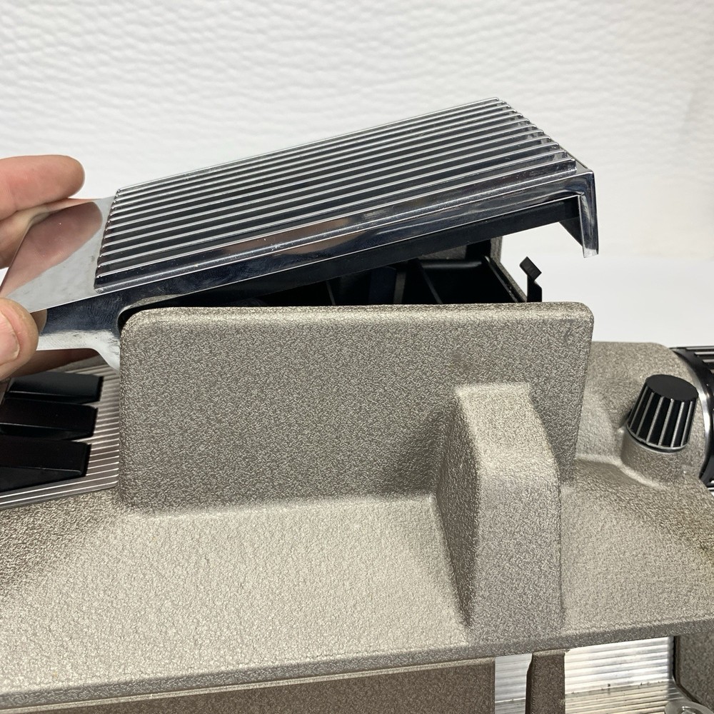Bell & Howell TDC Robomatic Slide Projector 765-A Tested Working Read