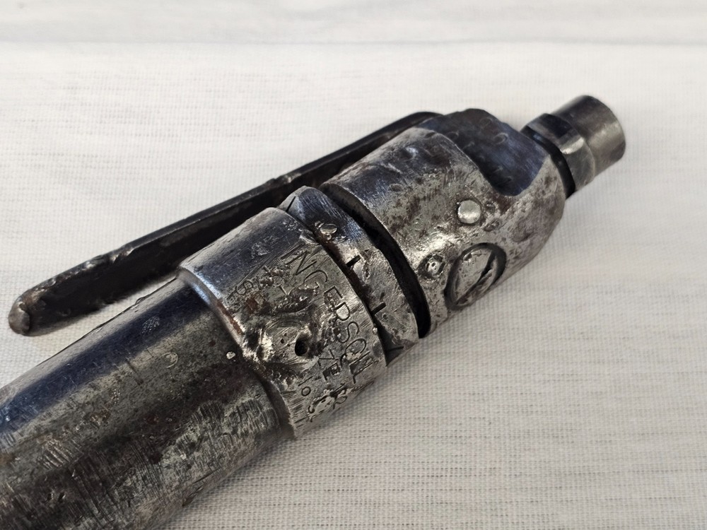 IR 182 Pneumatic Air Hammer Chisel Needle Scaler Chipper Rust Removal Tool