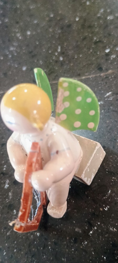 Wooden Christmas Figures. (2" Ht.) - 8. Generic.