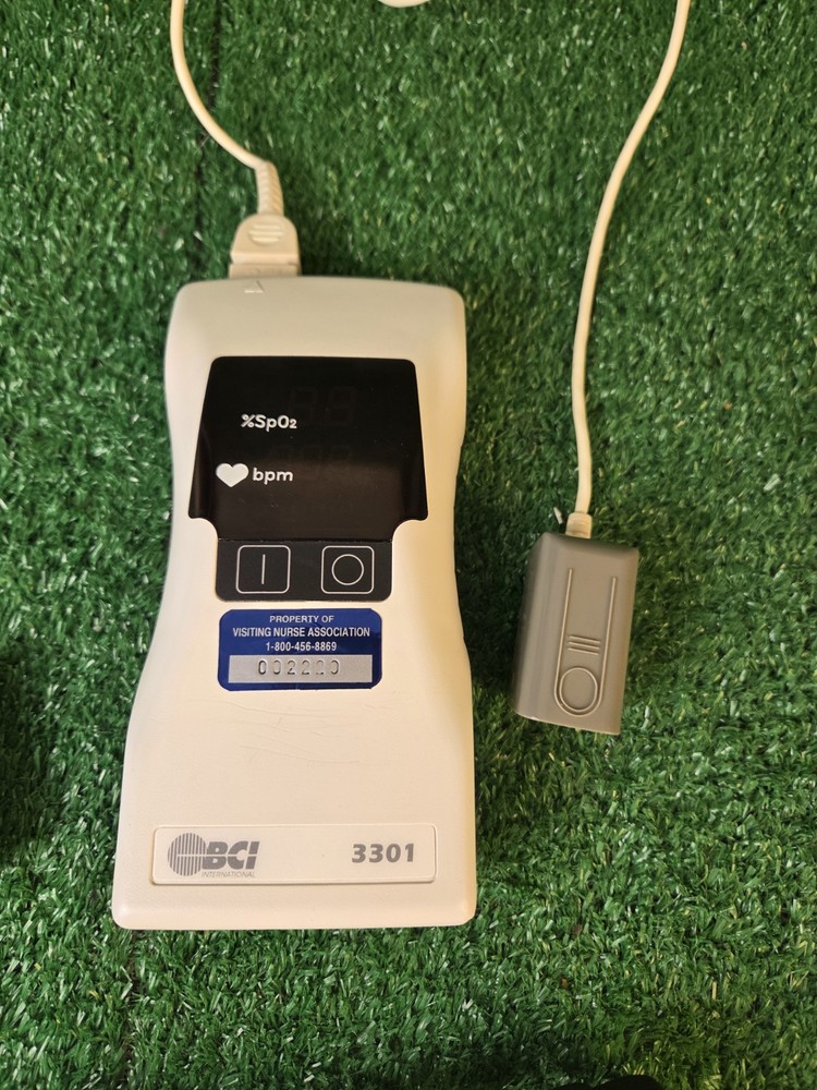 BCI 3301 SMITHS MEDICAL OXIMETER WITH SENSOR