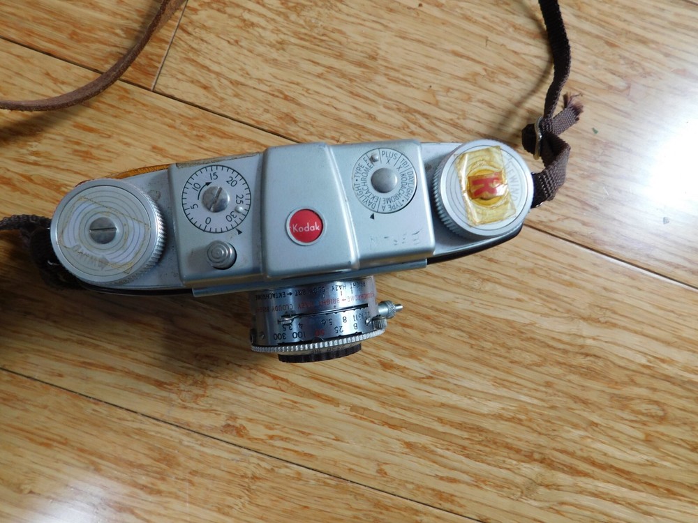 KODAK PONY 135 MODEL C CAMERA WITH CASE AND STRAP