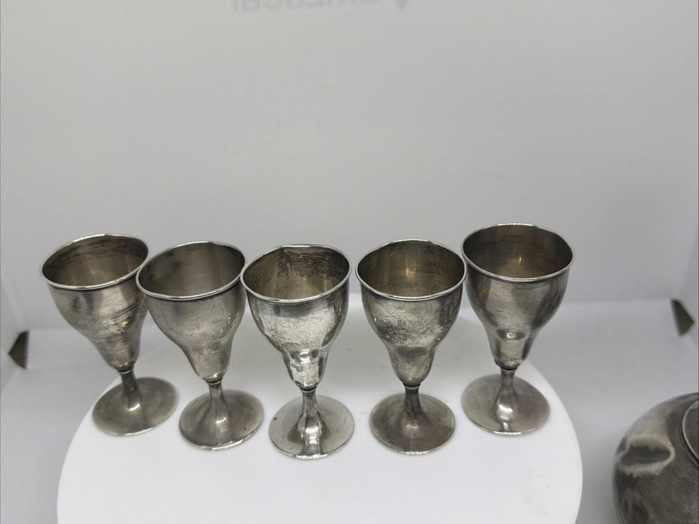 sterling silver decanter with five cups 261g