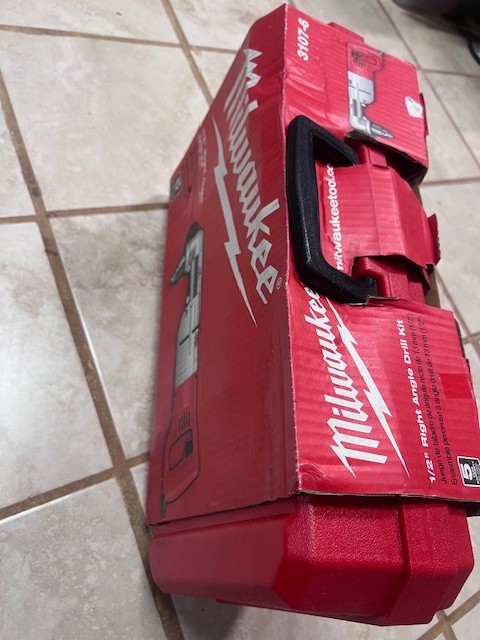 Milwaukee 1/2” D-Handle Right Angle Drill Kit (3107-6)