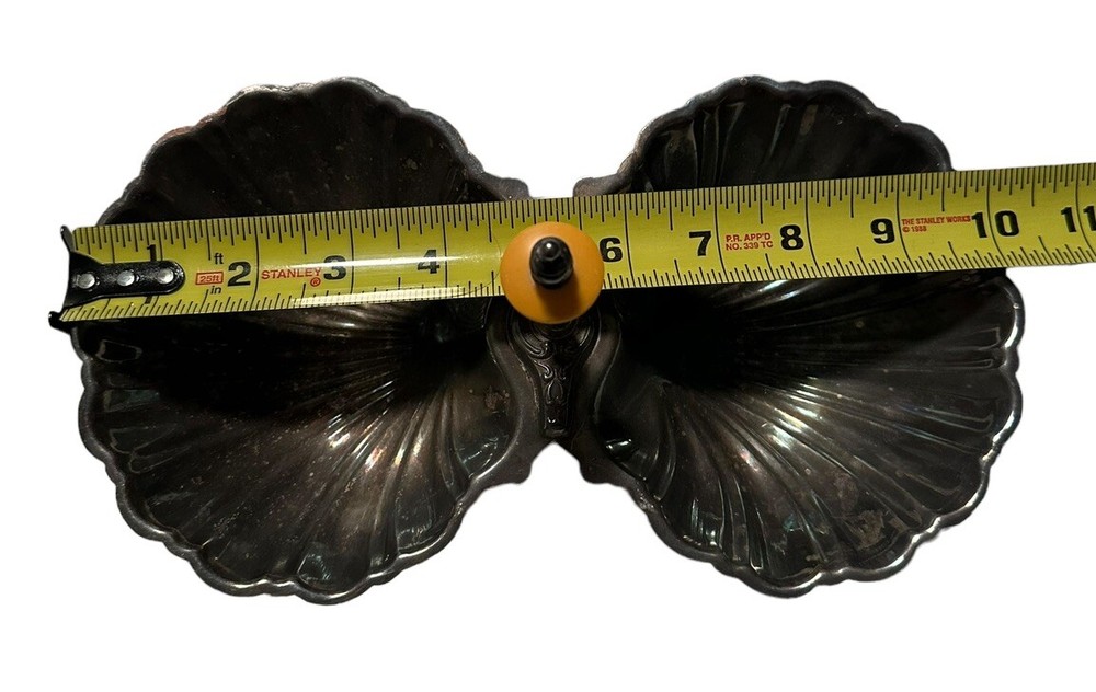 Silver Plated Shell Serving Dish (Two Shells) With Bakelite In Handle 10” X 6”