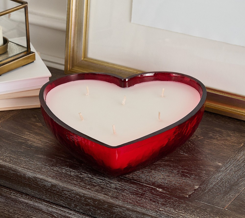 NEW Home Reflections 28oz LARGE Glass Heart Shape Candle RED